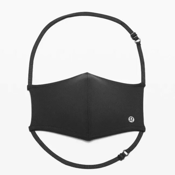 2 Lululemon Face Masks- Black & Black Camo - Picture 2 of 4